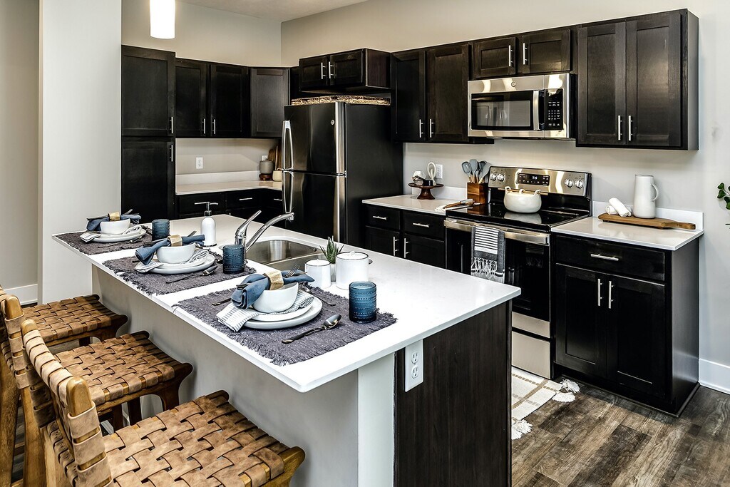 Westline at Flanagan Lake 5515 N Hws Cleveland Blvd, Omaha, NE