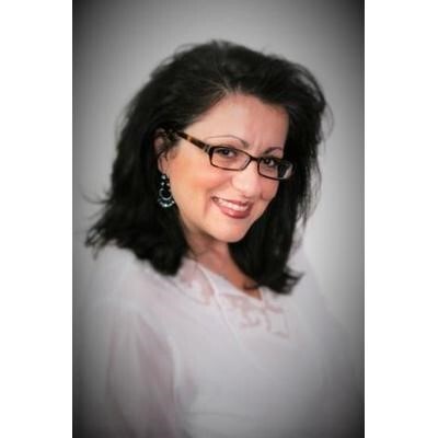 M Paula Farace-Outeiral