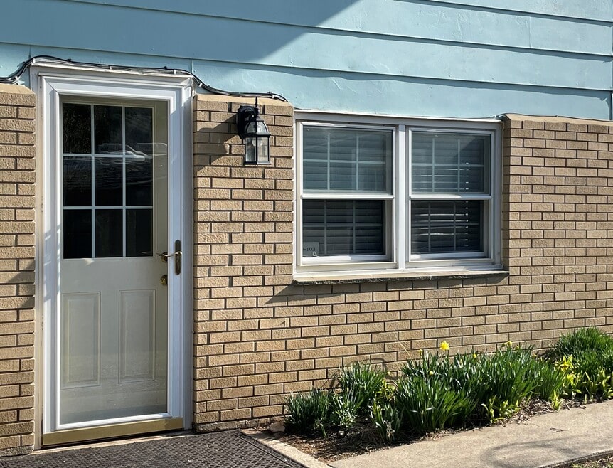 6030 Ny-23 unit SS103, Oneonta, NY 13820 - photo 1