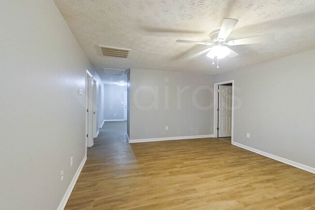 100 Beaver Pointe Dr, Winterville, GA 30683 - photo 3