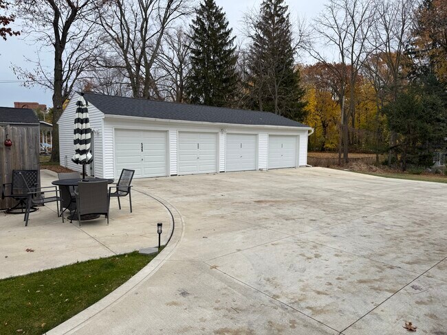 545 Mentor Ave unit 545 mentor, Painesville, OH 44077 - photo 4