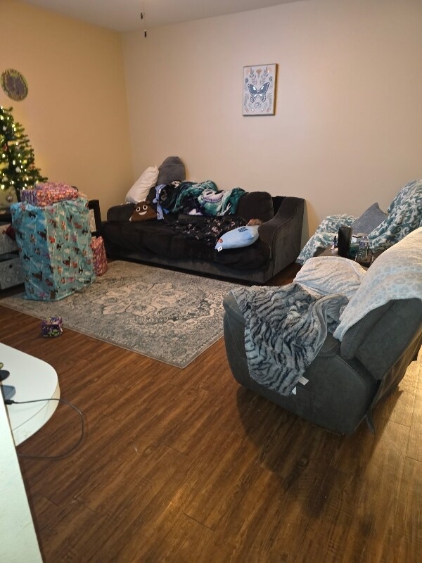 712 Yorktown Ct, Longview, TX 75601 - photo 4