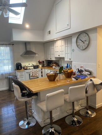 409 Boston Rd Unit 2, Billerica, MA 01821