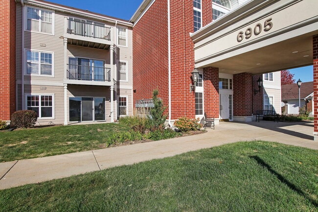 6905 67th St unit 103, Kenosha, WI 53142 - photo 5