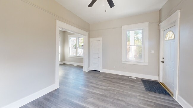 110 E Bay Ave, Norfolk, VA 23503 - photo 2