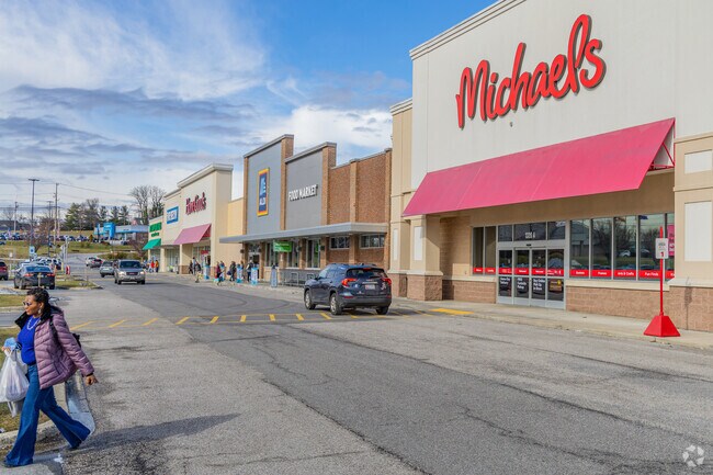 There are many shopping outlets along the intersection of Liberty Rd and Sykesville Rd.