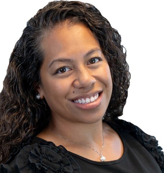Sela Davis