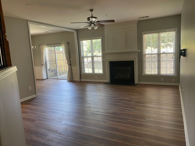 Wall of Windows in Living and Dining Room