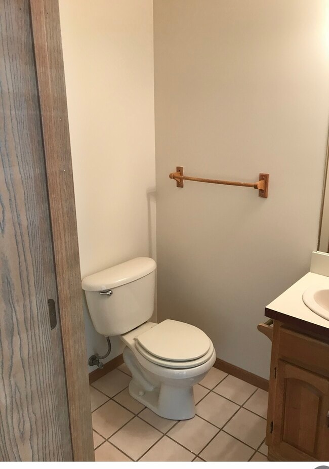 1579 Athena Dr, Kent, OH 44240 - photo 5