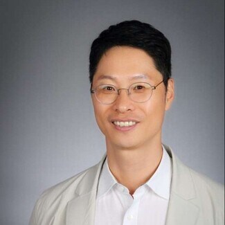 Jong Kim