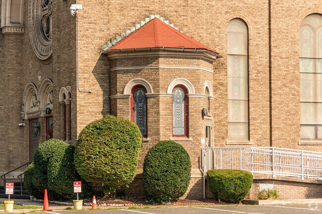 Hampden Charter School of Science West is located in West Springfield, MA.