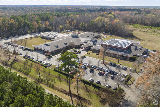 Carrollton Elementary fosters young minds through interactive, diverse learning experiences.