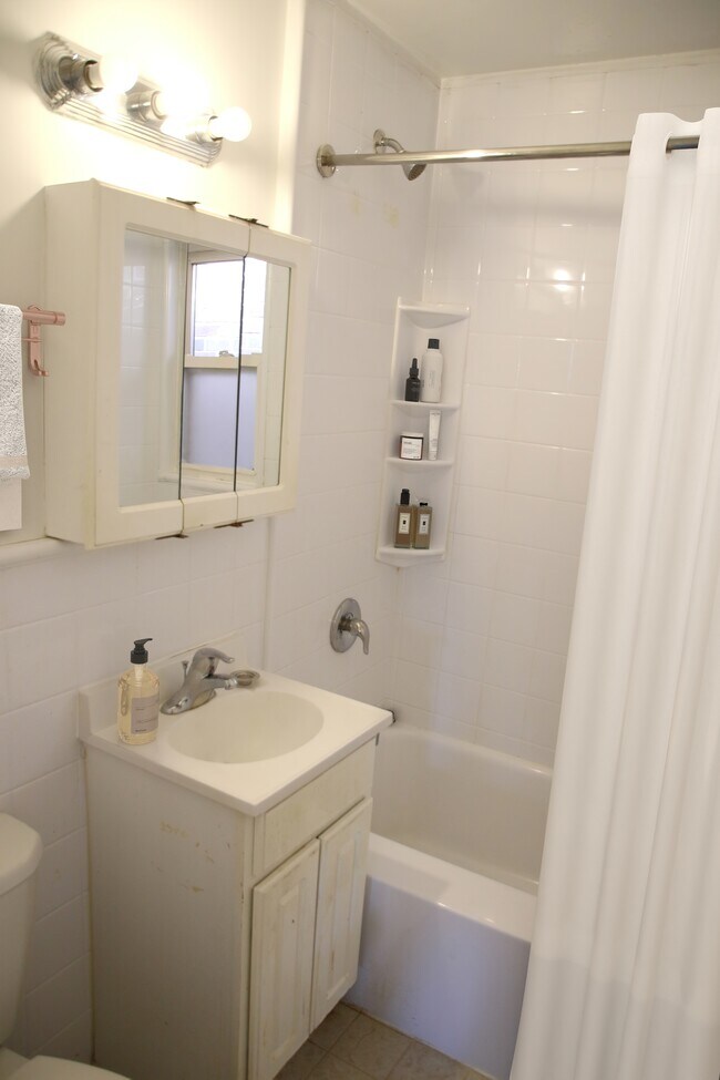 319 E Broadway, Long Beach, NY 11561 - photo 5