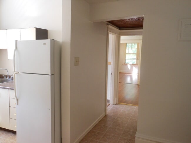 6300 Cates Ave unit 2w, Saint Louis, MO 63130 - photo 2