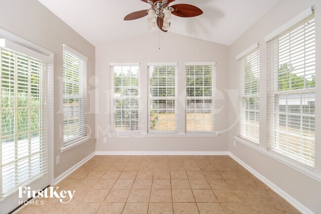 6161 Glen Way Dr, Winston Salem, NC 27107 - photo 5