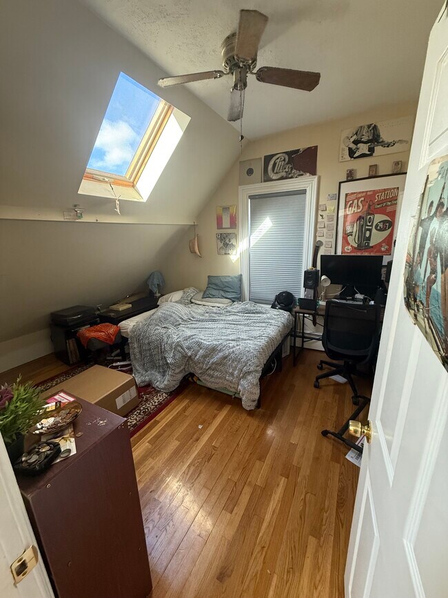 36 Pratt St unit 1, Allston, MA 02134 - photo 5