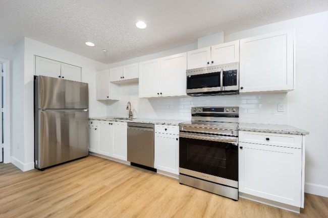 3375 SW Mapp Rd unit 201, Palm City, FL 34990 - photo 6