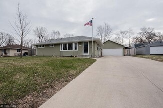 9845 Pillsbury Ave S Unit Lower Bedroom end, Bloomington, MN 55420