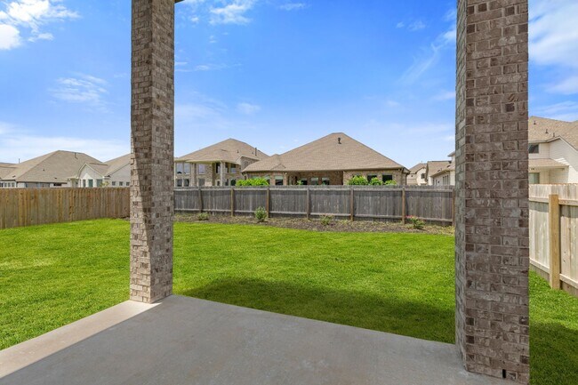 221 Camille St, Leander, TX 78641 - photo 4