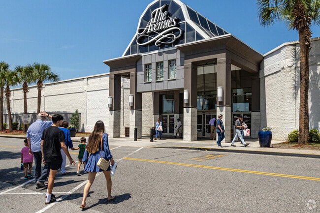 Baymeadows residents appreciate the convenience of the Avenues Mall.