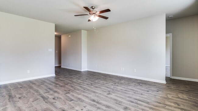 4642 E Ridge Rd unit 36198834, Lake Charles, LA 70607 - photo 6