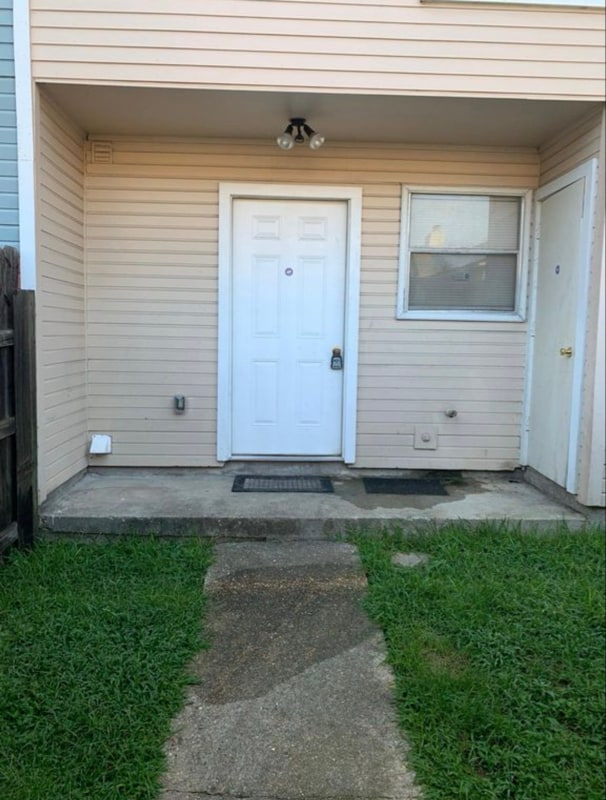 1755 Boulevard de Province Blvd, Baton Rouge, LA 70816 - photo 2