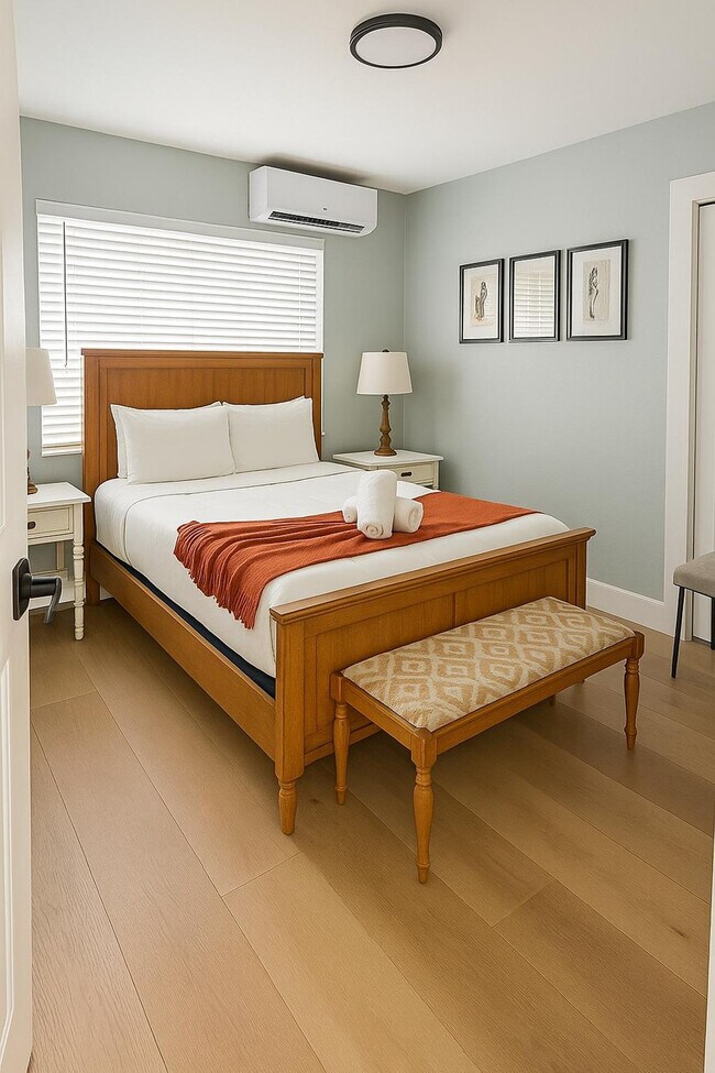 320 Walnut St unit ID1272069P, Hollywood, FL 33019 - photo 5