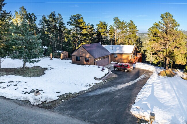 The average home value for a home in Doubleheader is around $887,041.