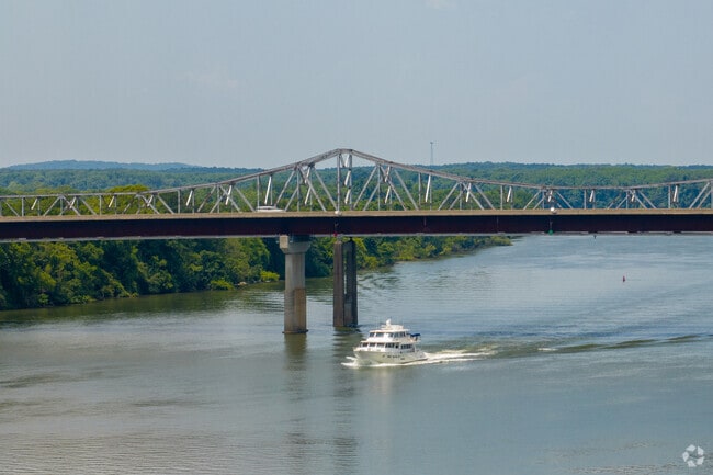 Hobbs Island sits along the banks of the Tennessee River.