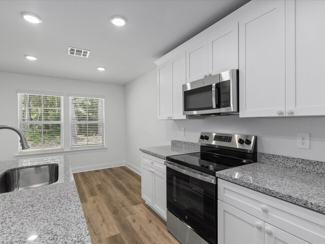 9700 W Oaklawn Rd, Biloxi, MS 39532 - photo 4