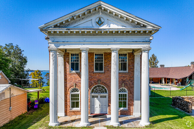 The Masonic Lodge is one of the historical buildings in Mooringsport-Brian.