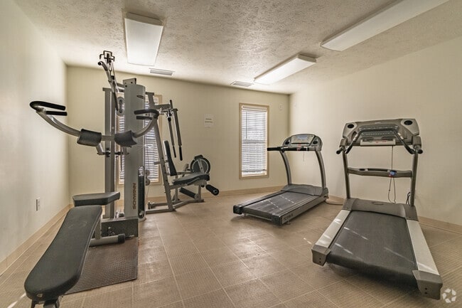 Creekside Park, Macomb, IL 61455 - photo 6