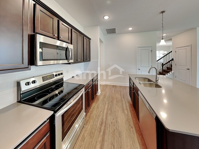 966 Summer Stone Lp, Apopka, FL 32703 - photo 3