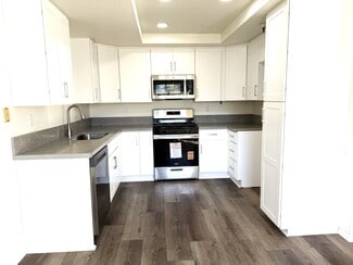 10636 Chestnut St Unit 10636 Chestnut Street, Los Alamitos, CA 90720