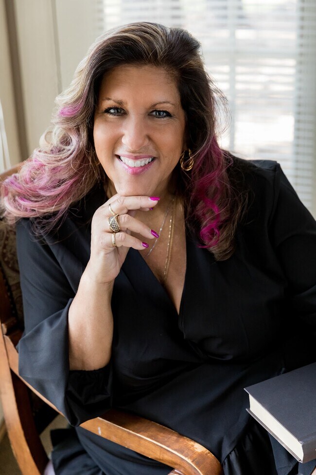 Dara J Friedlander