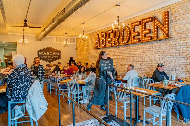 Aberdeen residents can enjoy breakfast or lunch at mason's restaurant & grocery.com