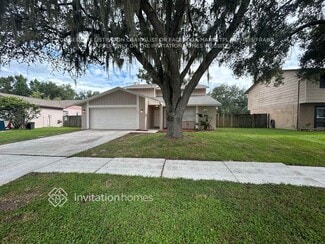 548 Oak Creek Dr, Brandon, FL 33511