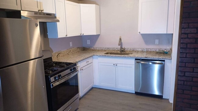 2441 N Oswego Ave, Tulsa, OK 74115 - photo 6