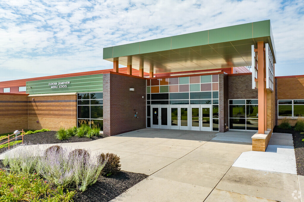 The Elkhorn Grandview Middle School campus is easily accessible in the west Omaha community.