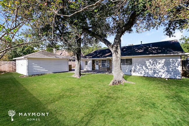 5215 Havenwoods Dr, Houston, TX 77066 - photo 3