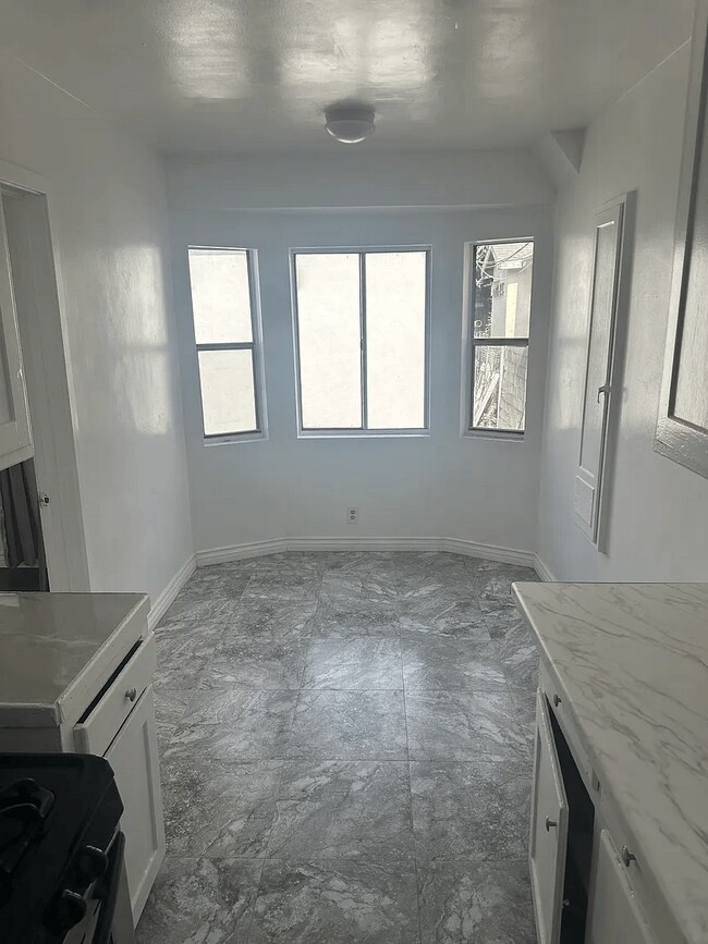 6609 1/2 Brynhurst Ave unit 6609.5, Los Angeles, CA 90043 - photo 6