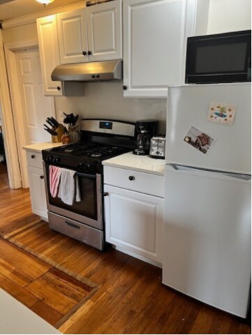 24 Park Ave, Somerville, MA 02144