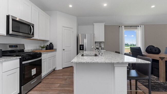 10718 Sage Bend Dr, Beasley, TX 77417 - photo 4