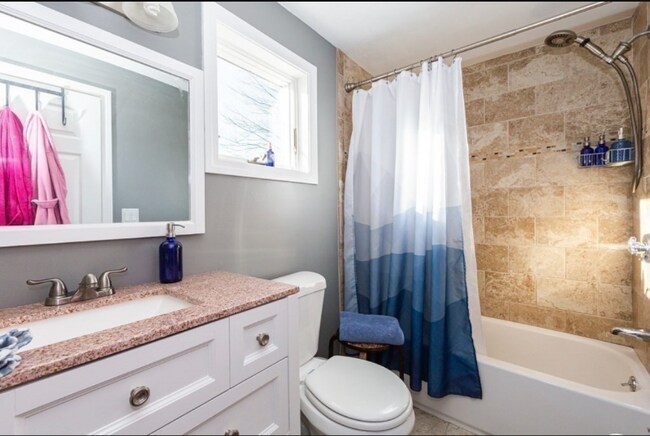 196 Spring St, Medford, MA 02155 - photo 7