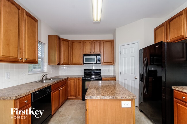 2309 Glen Cove Way, High Point, NC 27265 - photo 5