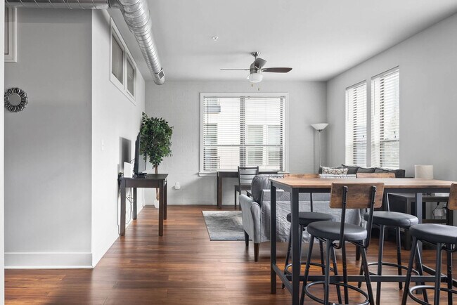 235 S Delaware St unit ID1364131P, Indianapolis, IN 46204 - photo 5