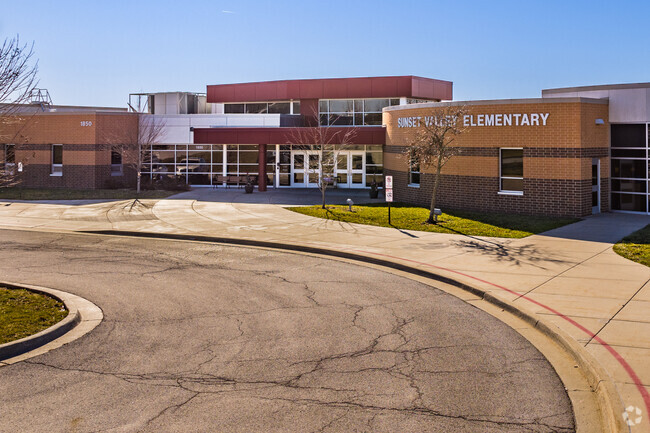 Lee's Summit primary school students can attend Sunset Valley Elementary School.