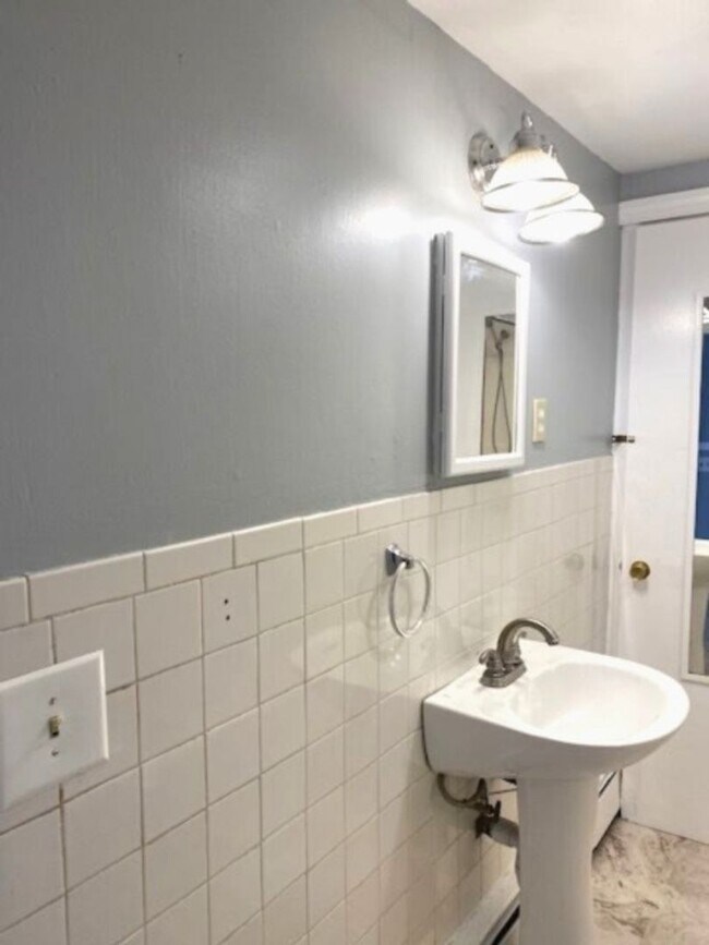 53 Jay St unit 2, North Attleboro, MA 02760 - photo 6