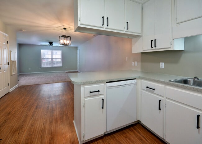 Edgewood Apartments in Burner, NC