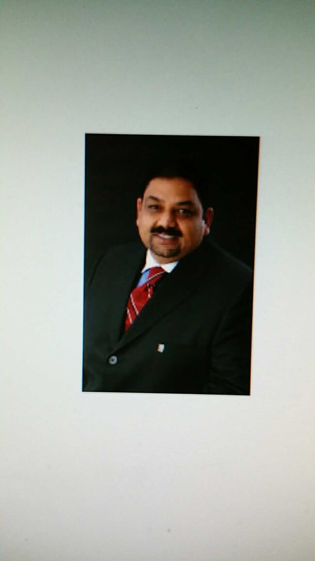 Agent Photo